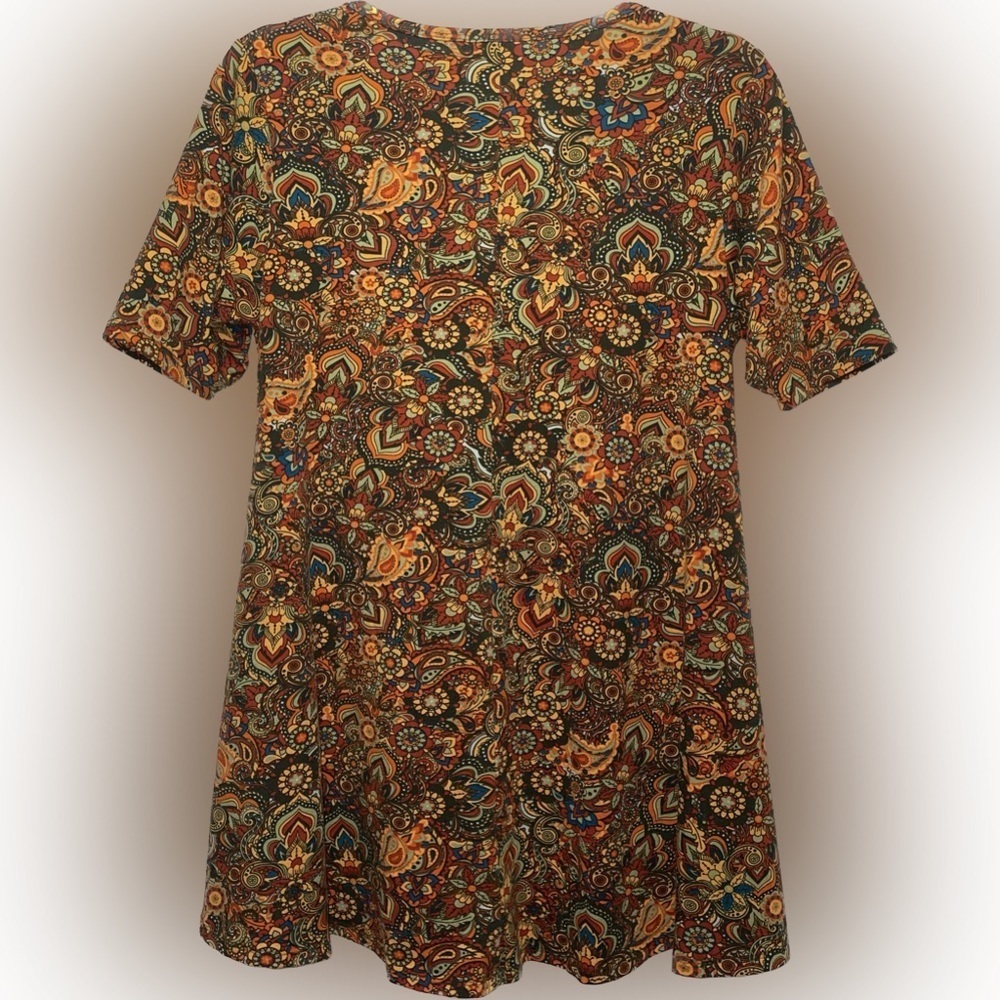 LulaRoe XXS Top Retro pattern Preloved - Picture 2 of 7